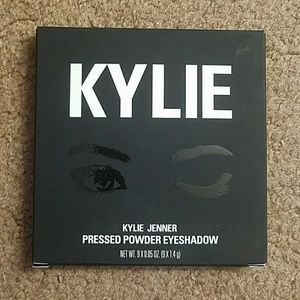 Kylie Purple Eyeshadow Palette